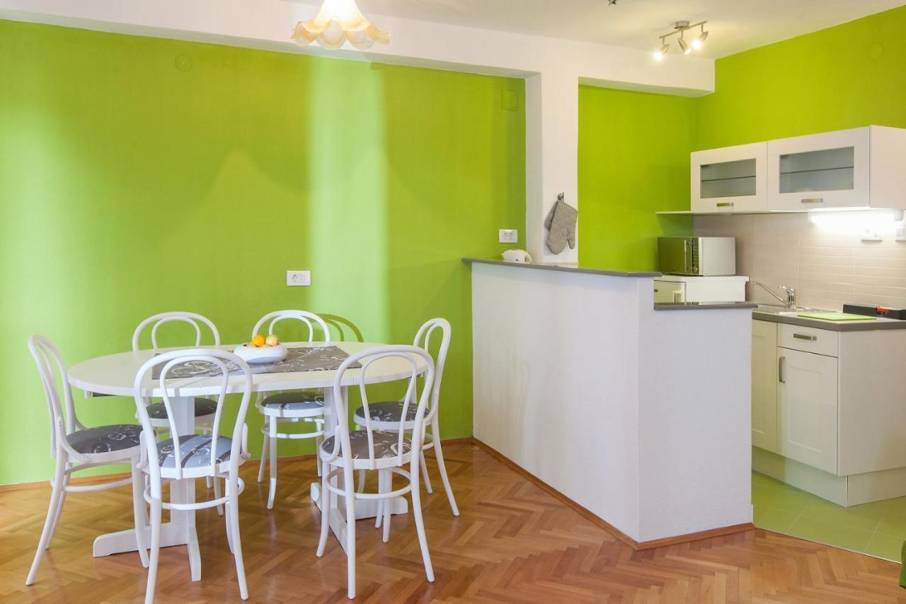 Vega Apartments 伯德古拉 外观 照片